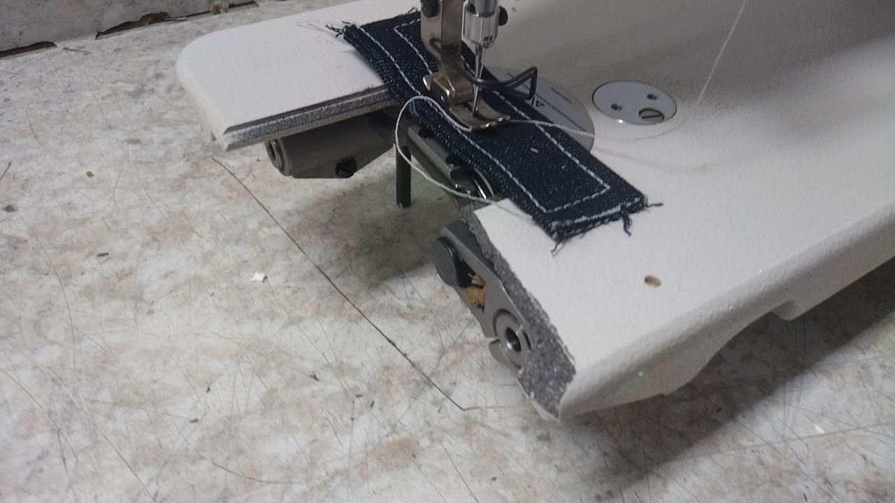 Singer 191D-30 4000 Max SPM 35mm Needle Bar Stroke Sewing Machine (D)-13486627 - Image 3