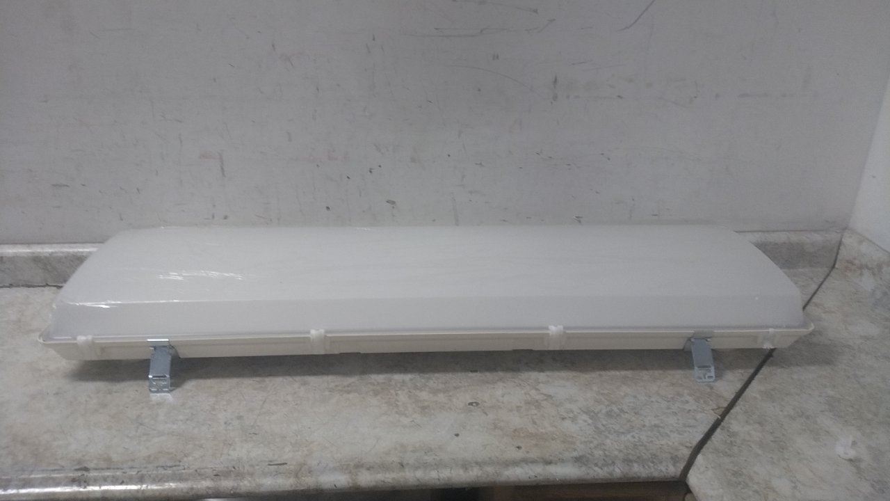 Columbia SCVW4-N-L1-40L-FA-EU Wide Linear LED Disinfecting Vaportite (D)-51275635 - Image 5