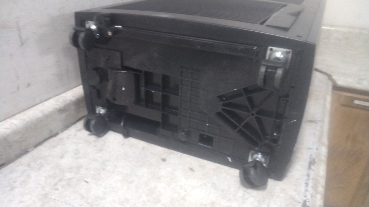 Tripp Lite SRXCOOL12K 220-240V 1400W 12,000 BTU Cooling Unit (C)-58359844 - Image 9