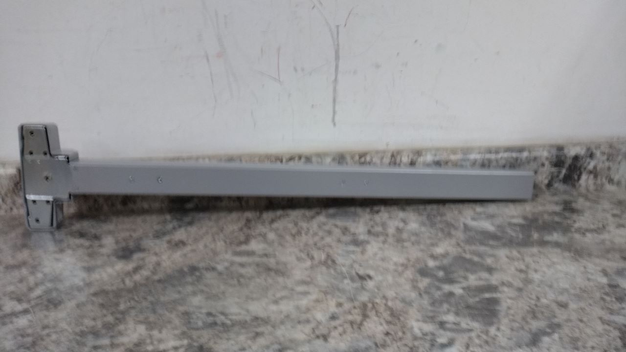 Stanley QED31336689 32 to 36 In Door Width Rim Exit Device (C)-35070764 - Image 8