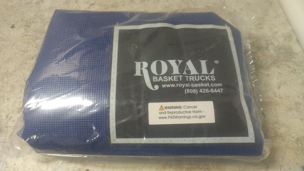 Royal Basket Trucks G32-BBX-L2A-3ULN 300 Lb Weight Capacity Linen Cart (C)-49683512 - Image 2