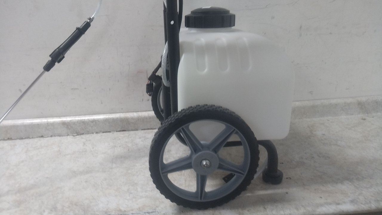 Master Manufacturing PCD-E3-009B-MM 9 Gal Tank Cap Cordless Cart Sprayer (C)-11666411 - Image 4