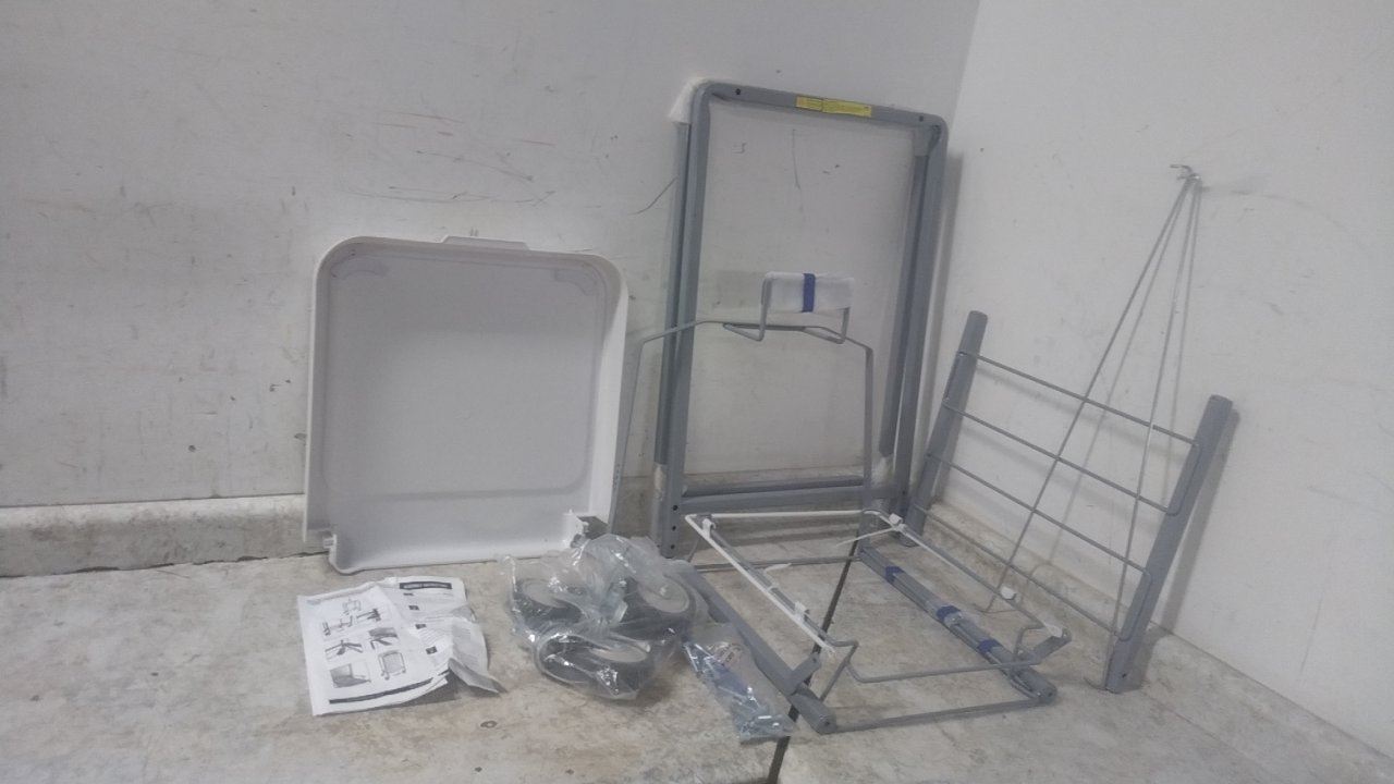R&B Wire Products Inc. 672NB 30 Lb Weight Cap 3.5 Cu Ft Hamper Frame (C)-64706263