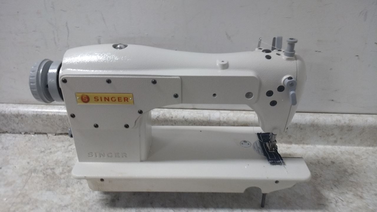Singer 191D-30 4000 Max SPM 35mm Needle Bar Stroke Sewing Machine (D)-13486627 - Image 6