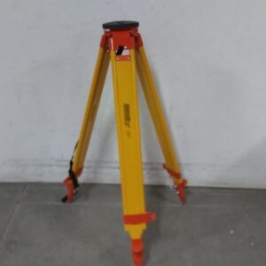 Johnson Level 40-6332 6 Ft Maximum Overall Height Fiberglass Tripod (C)-36462647