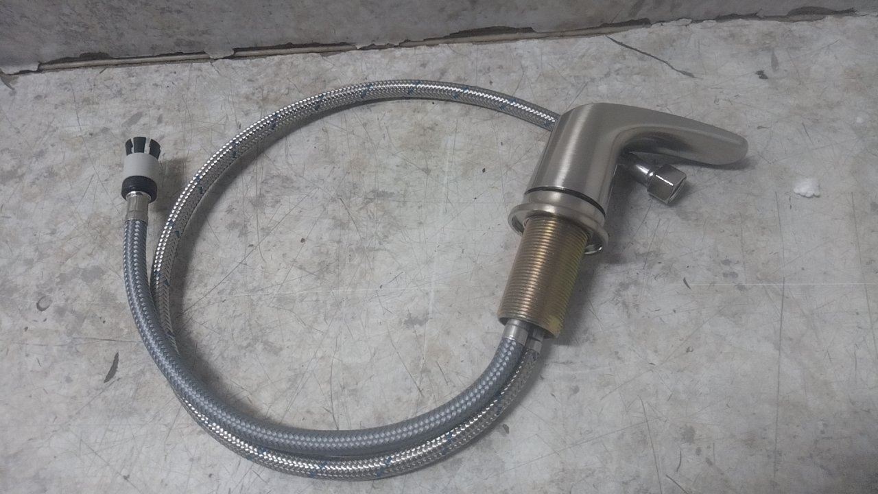 American Standard 7075800.295 1.2 GPM Low Arc Bathroom Faucet (C)-48149408 - Image 2