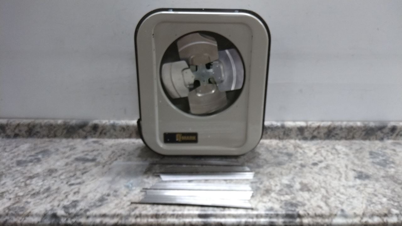 Qmark MUH078 208VAC 25,600 BtuH 650 CFM Electric Wall & Ceiling Unit Heater (C)-27000484