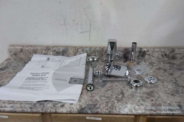 American Standard 606B721.002 1.1 GPF; 1.28 GPF Automatic Flush Valve (C)-24342161