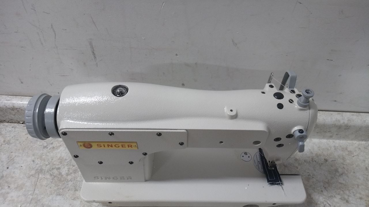 Singer 191D-30 4000 Max SPM 35mm Needle Bar Stroke Sewing Machine (D)-13486627 - Image 7