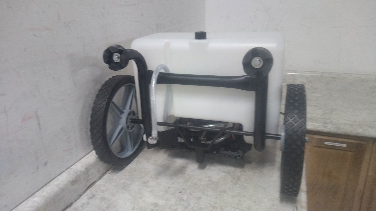 Master Manufacturing PCD-E3-009B-MM 9 Gal Tank Cap Cordless Cart Sprayer (C)-11666411 - Image 7