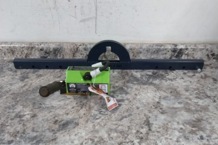 Mag-Mate MCL660X2 400 Lb Capacity Magnetic Lid Lifter (C)-36929365