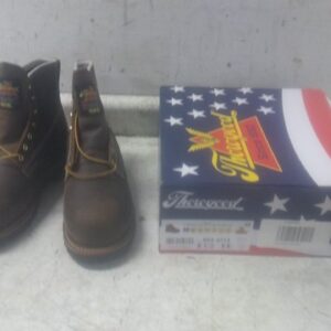 Thorogood Shoes 804-4514 2E 085 Size 8-1/2 EE Men's Comp Toe 6-Inch Work Boot-20748858