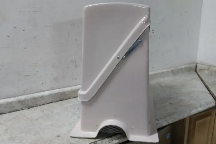 Hot Box HF011019022 120V Heated Fiberglass Flip-Top Valve Enclosure-33232591 - Image 9