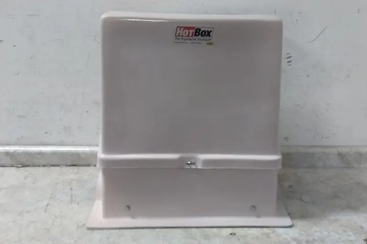 Hot Box HF011019022 120V Heated Fiberglass Flip-Top Valve Enclosure-33232591 - Image 3