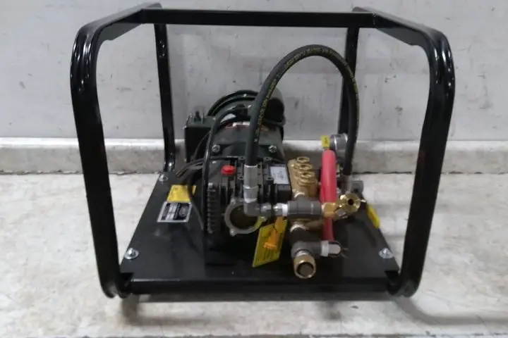 Wheeler-Rex 35110 1 HP 1725 Max RPM 3 Max TPM 115VAC Hydrostatic Test Pump (C)-57698966 - Image 4