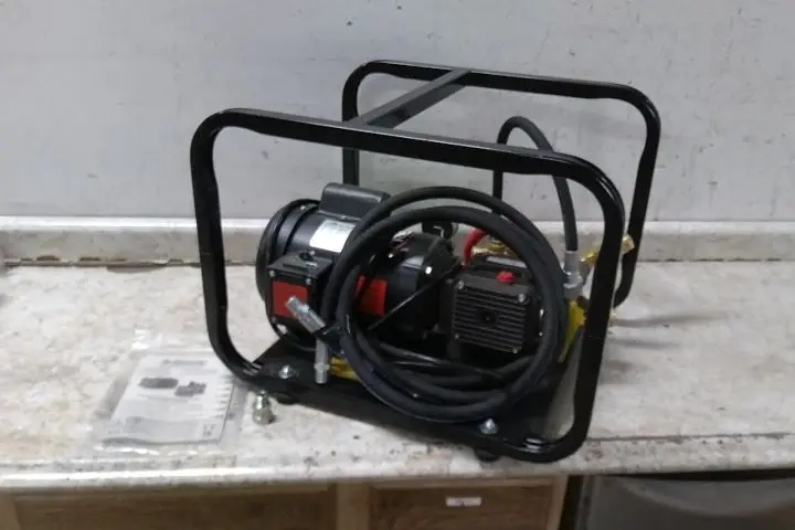 Wheeler-Rex 35110 1 HP 1725 Max RPM 3 Max TPM 115VAC Hydrostatic Test Pump (C)-57698966